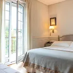 Alcazar 3* Ирун
