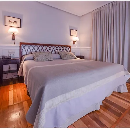 Alcazar - Centro Ciudad Hotel Irun