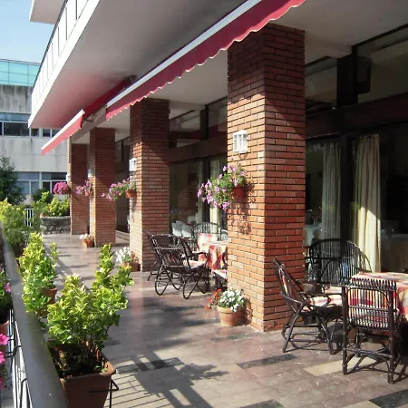 Alcazar - Centro Ciudad Hotel