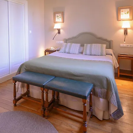 Hotel Alcazar 3*