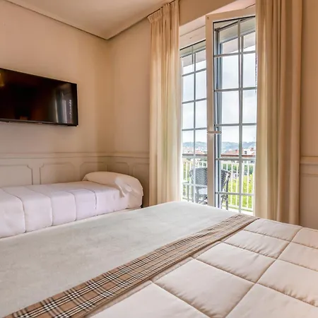 Alcazar - Centro Ciudad Hotel Irun