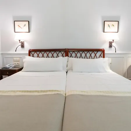 Alcazar - Centro Ciudad Hotel