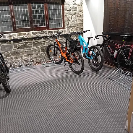 Alcazar Hotel 3*