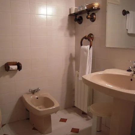 Alcazar 酒店 伊伦