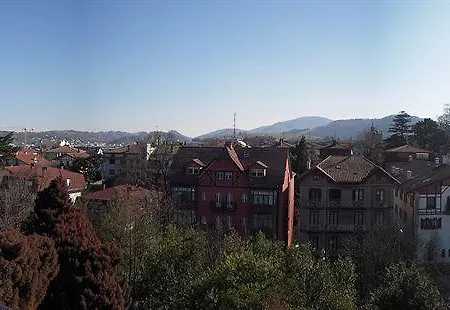 Alcazar Hotel